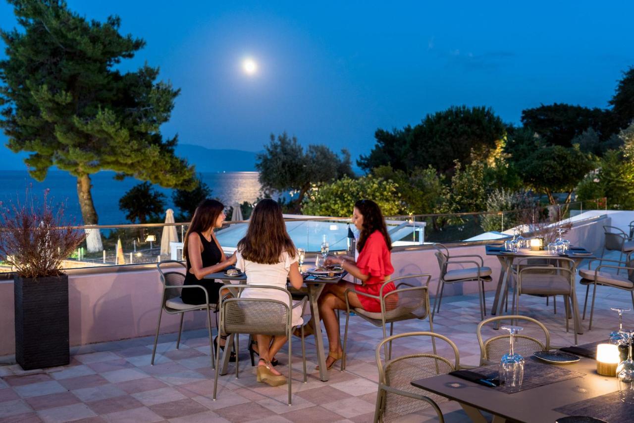 Porto Galini Seaside Resort & Spa ニキアナ エクステリア 写真 The Sky Bar