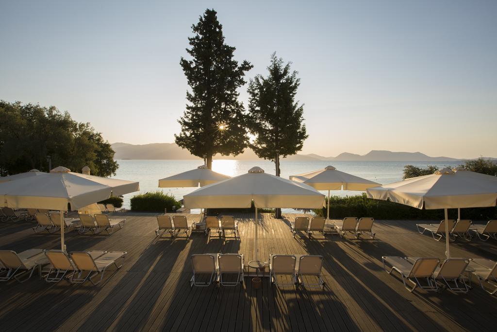 Porto Galini Seaside Resort & Spa ニキアナ エクステリア 写真 The hotel's beach